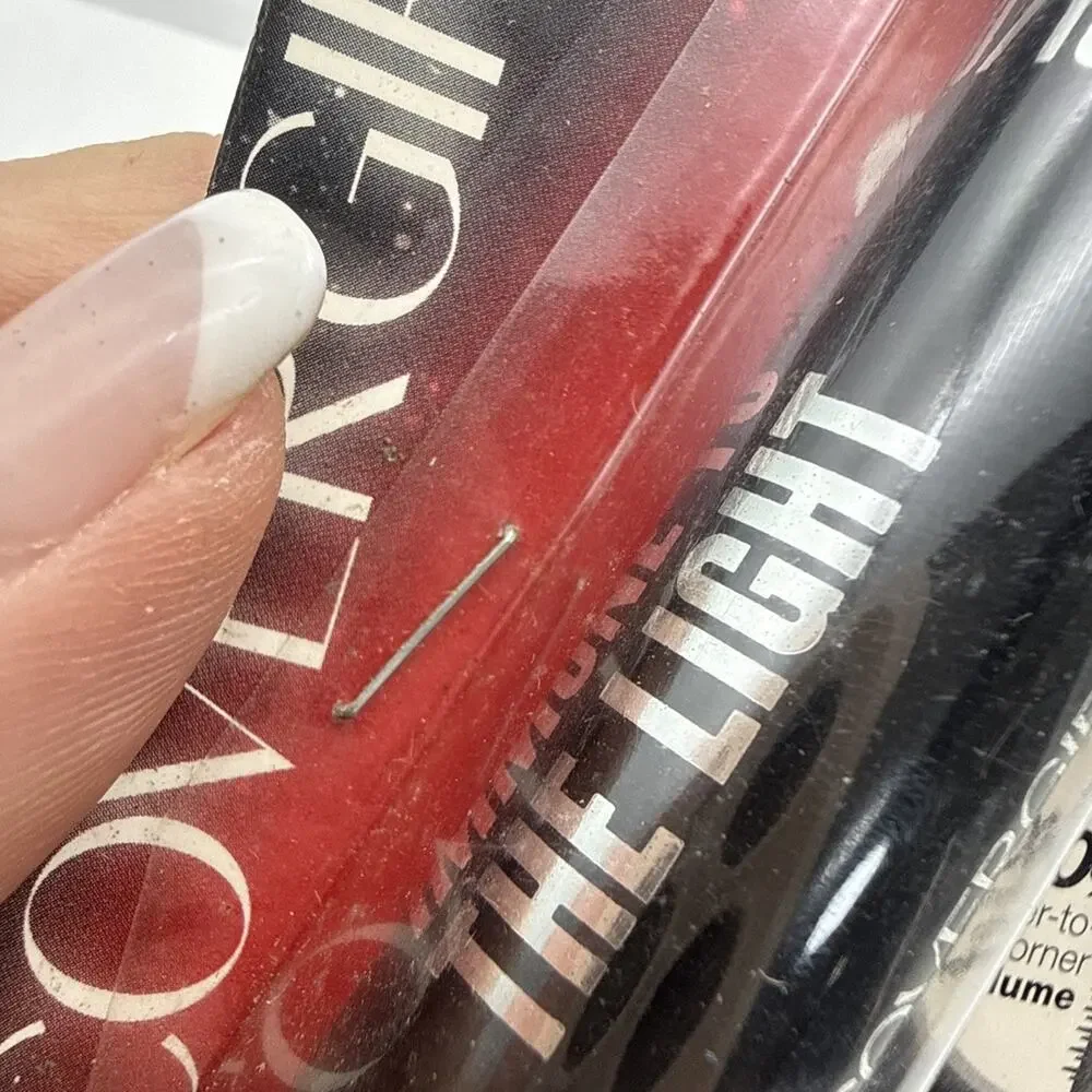 Covergirl Limited Edition Super Sizer Star Wars Mascara Dark And Light Side NIP